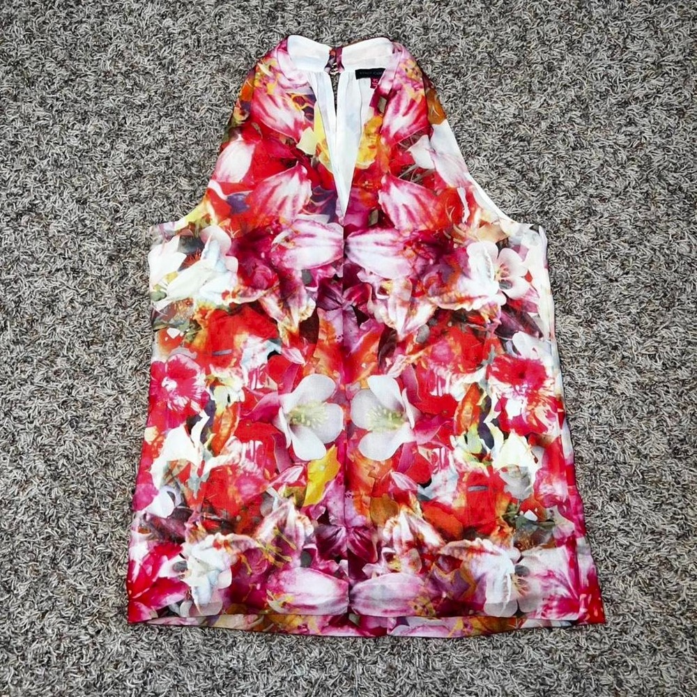 Preowned Vince Camuto Floral Sleeveless Blouse | Size PS